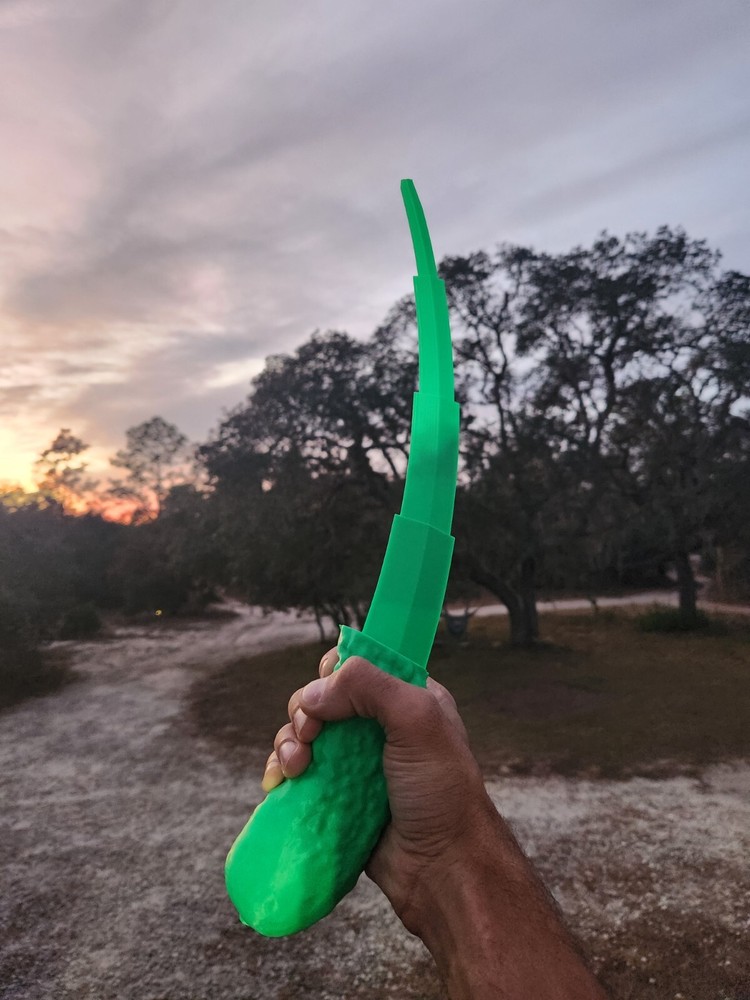3D Printed Tactical Pickle – Magnetic Cap & Extendable Blade (15 Inches)