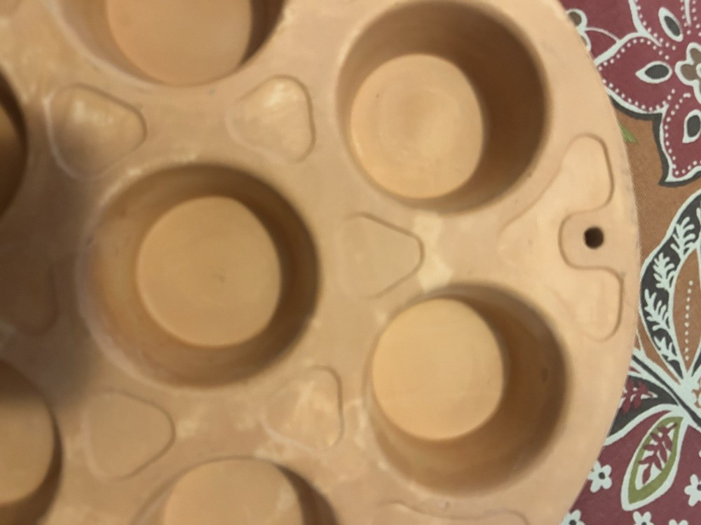 Romertopf by Reco Round Clay Cupcake Baker