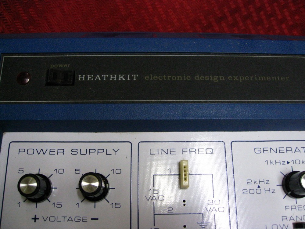Heathkit ET-3100 Digital Design Experimenter logic breadboard w power supply