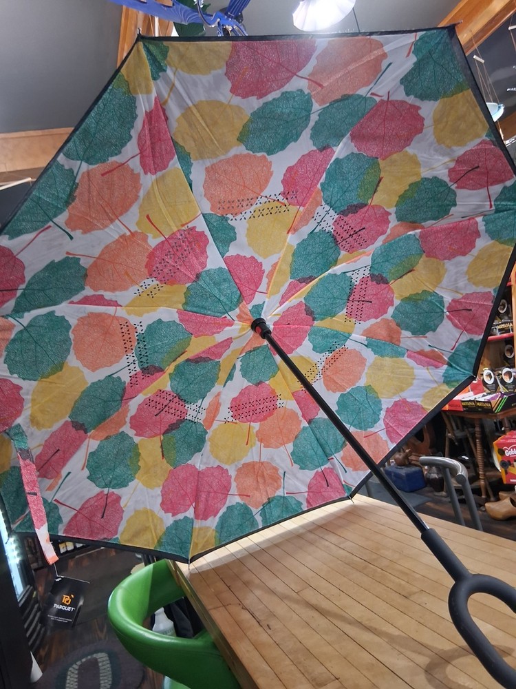 Colorful Leaf Print Double Layered Reverse Close Umbrella C Handle