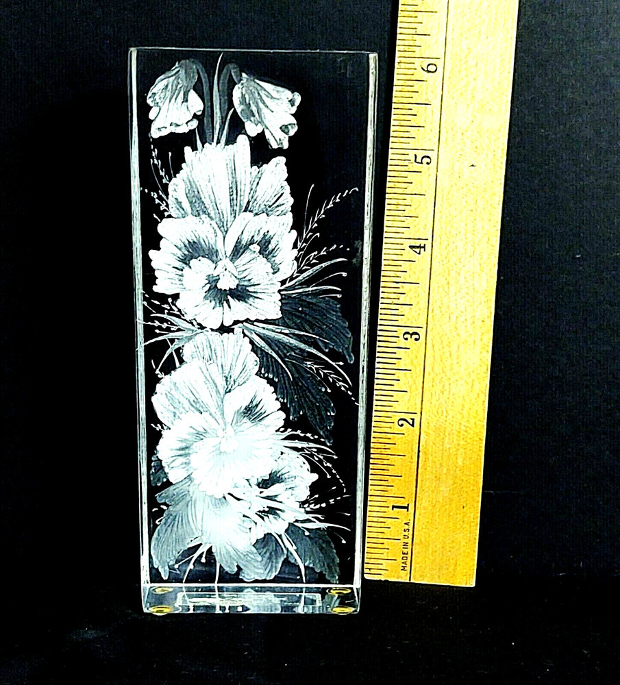 VTG LUCITE REVERSE CUT ETCHED  3D SCULPTURE ALBRIGHT