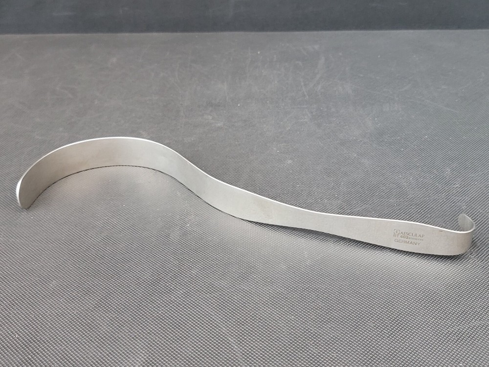 Aesculap BT602 DEAVER Retractor