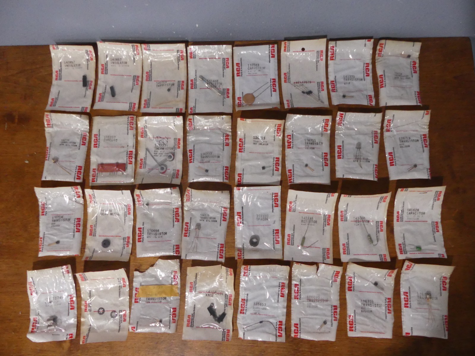 Huge RCA TV Stereo Radio Repair Capacitor Transistor Thermistor NOS Store Lot