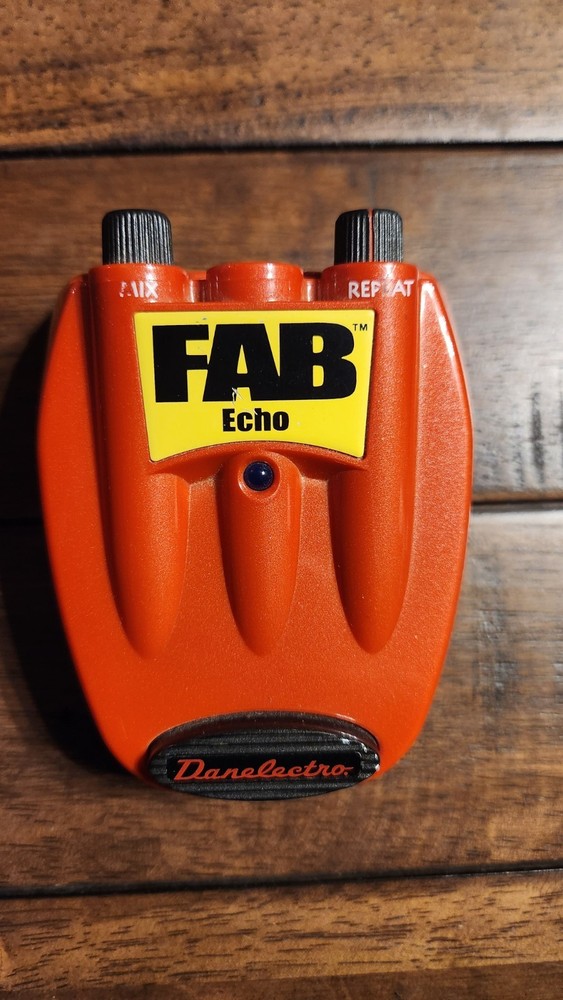 Danelectro FAB Echo Guitar Effects Delay Pedal-Used