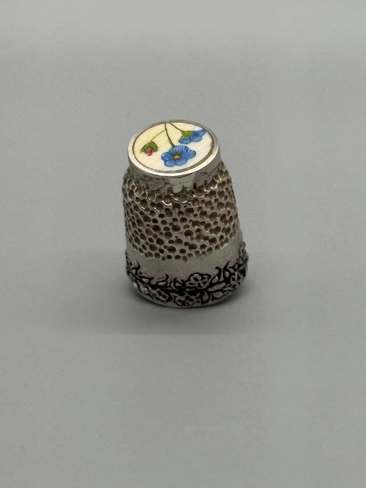 Tom Edwards Sterling Silver Drop Rim Thimble with Flowers