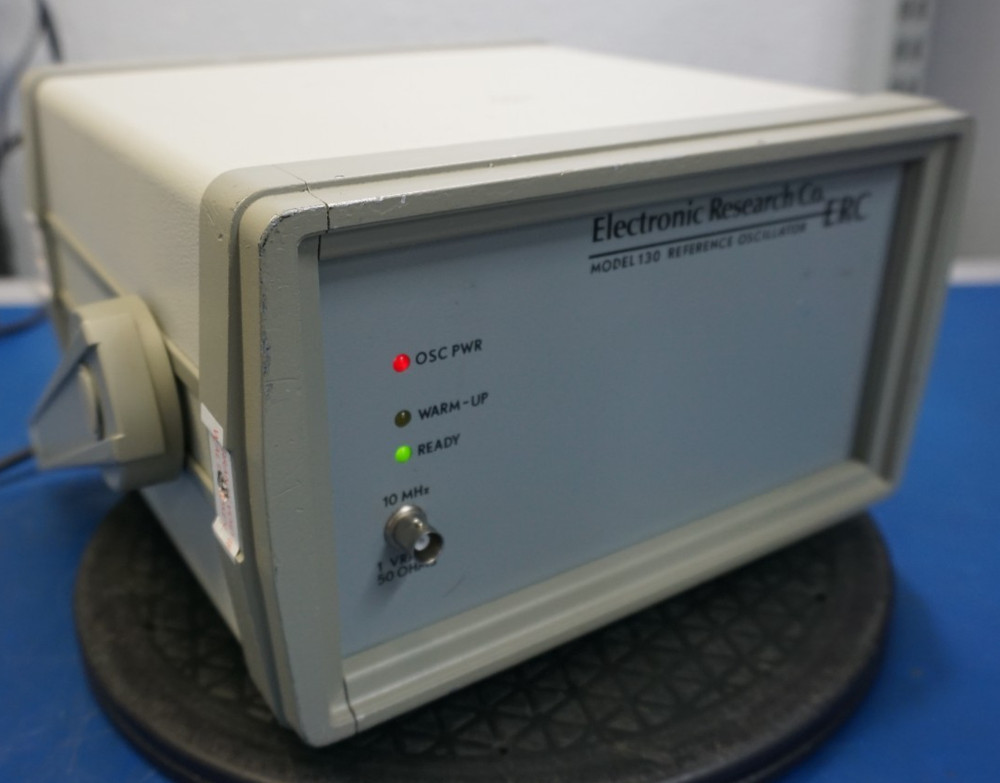 Electronic Research Co. Model 130 Portable Reference Oscillator