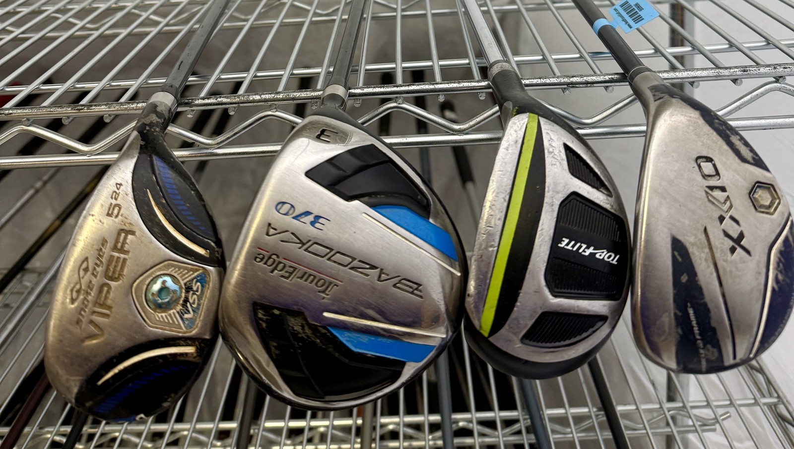 Wholesale Lot of 30 Golf Clubs - Assorted Fairway Woods and Hybrids