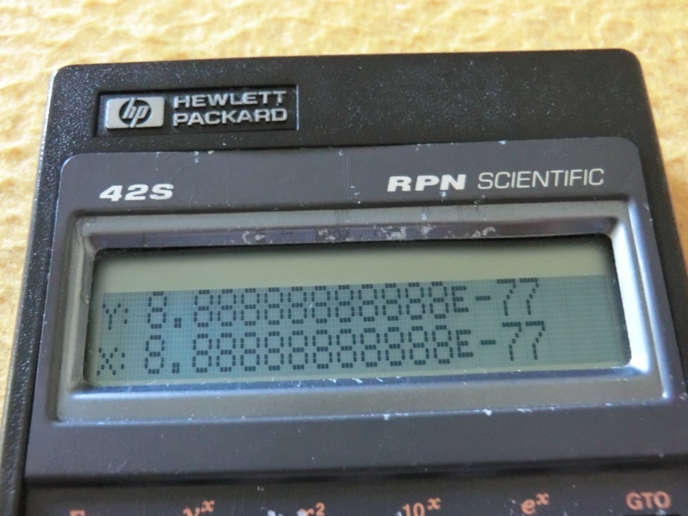 VINTAGE HP-42S Programmable Calculator