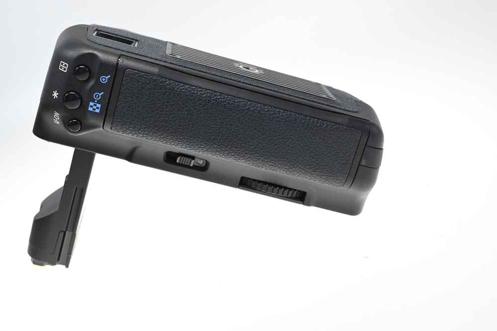 Canon BG-E6 Vertical Battery Grip for 5D Mark II #G006