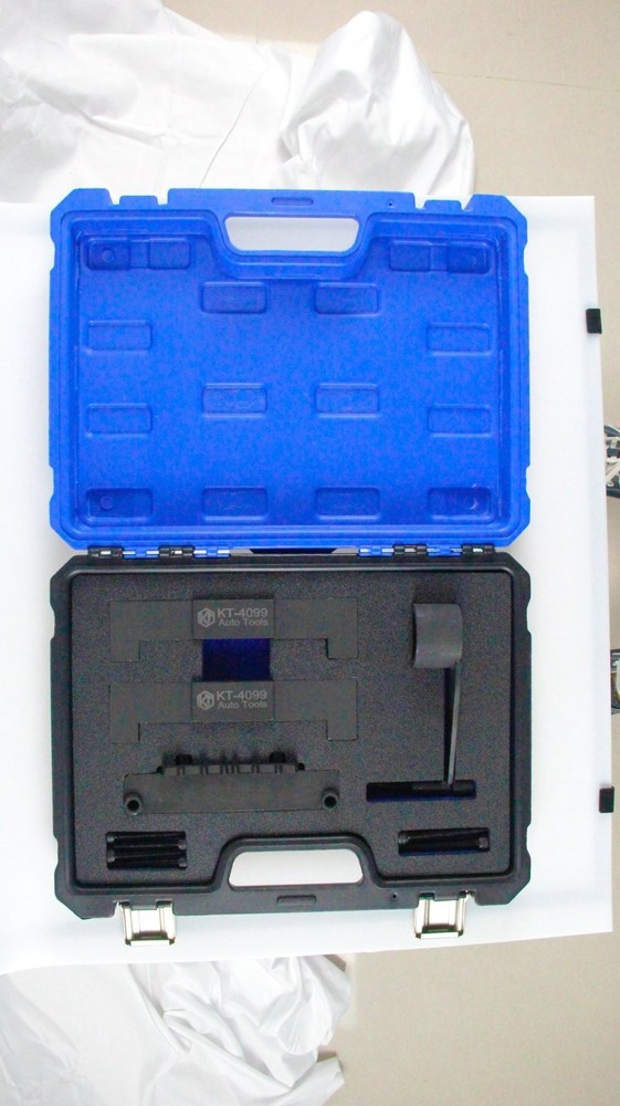 Engine timing tool for Aston Martin 4.2/4.3/4.7