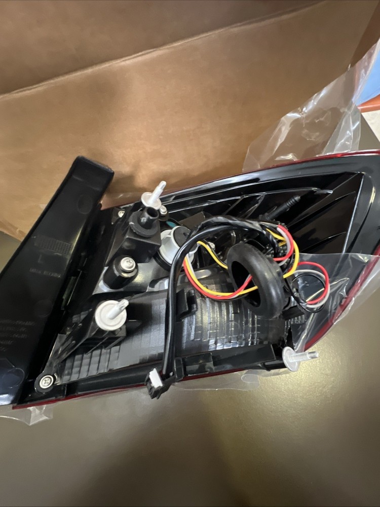 Tail Light Outer Compatible With 2016-2019 Chevy Cruze Sedan Outer Driver Left