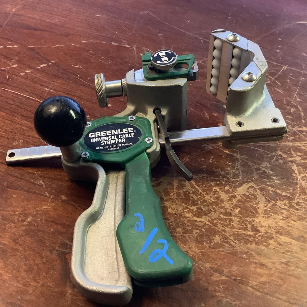 Greenlee 52066918 Universal Cable Cutter/Stripper (used)