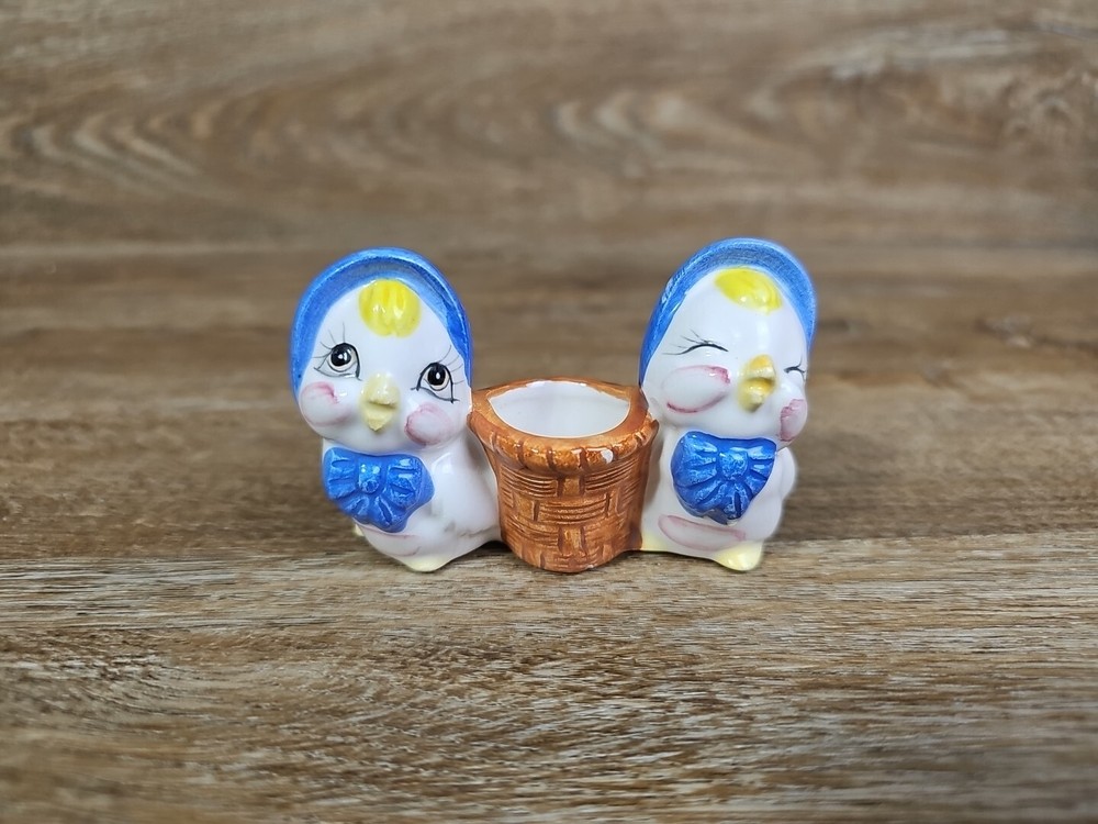 Vintage 2 Chicks With A Basket Toothpick Holder (Read)