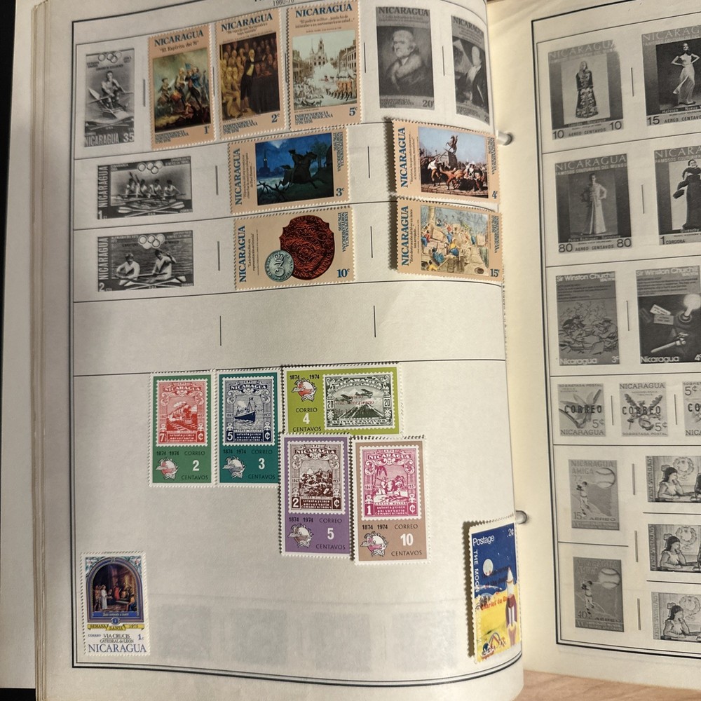 🌟 Standard World Harris Masterwork Stamp Albums Collection w/Stamps Please Read