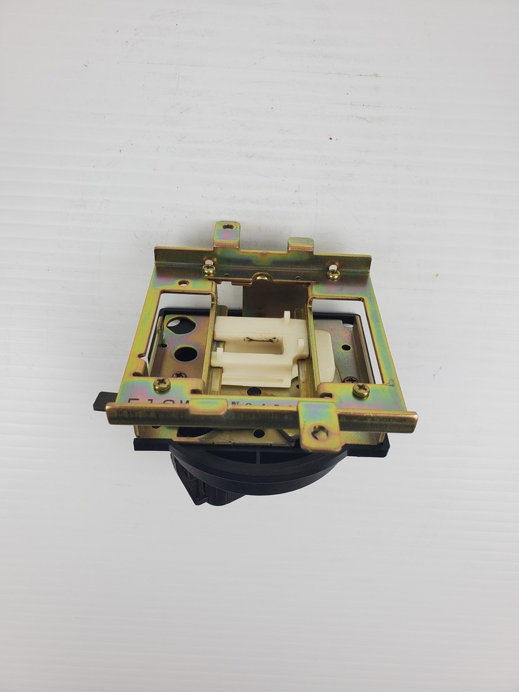 Mitsubishi FISWU N0410 External Handle Reset On/Off Switch