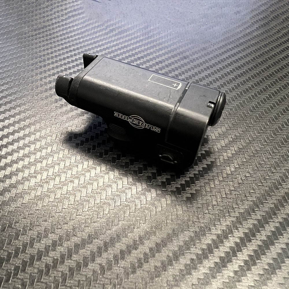 XC1 ULTRA COMPACT LED HANDGUN WEAPON LIGHT SUREFIRE