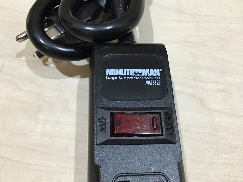 Minuteman MMS362P 6 Outlet Surge Protector