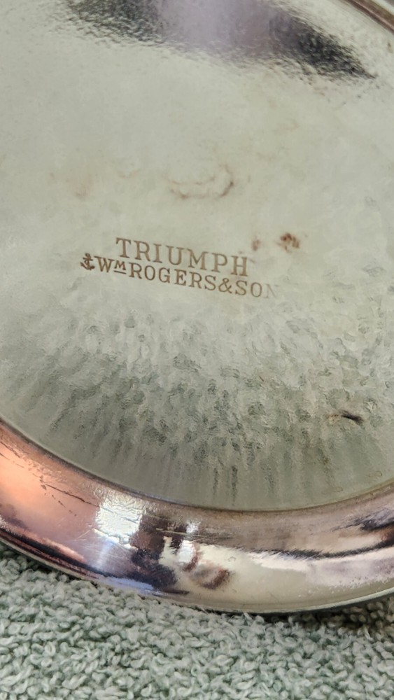 1920's Triumph WM Rogers & Sons 2 Quart Pitcher Silver Plated