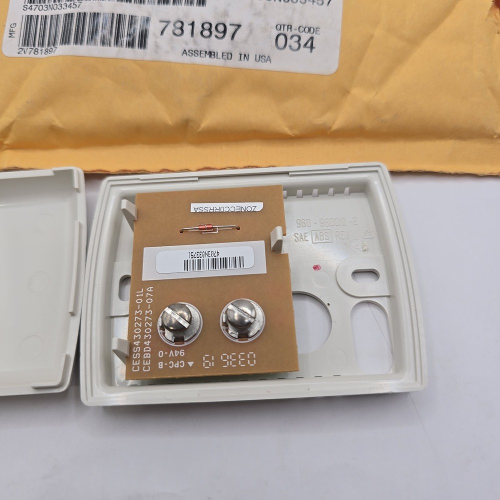 Carrier ZONECCORRSSA- Zone Sensor