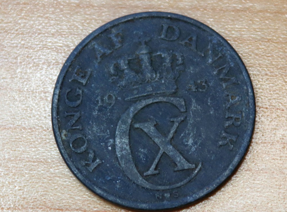 1943 Denmark 5 Ore Zinc WWII