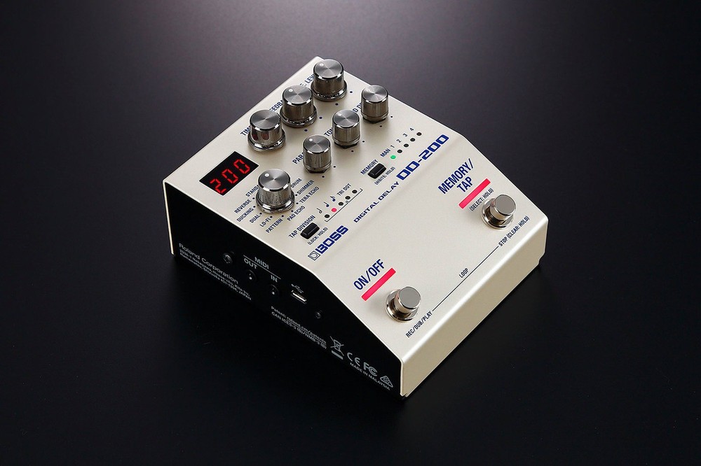 Boss DD-200 Digital Delay Effect Pedal