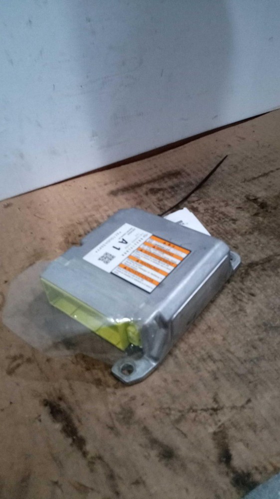 2017 Subaru Impreza Telematics Interface Module OEM Grey 86229FL00A/B 83K Mi