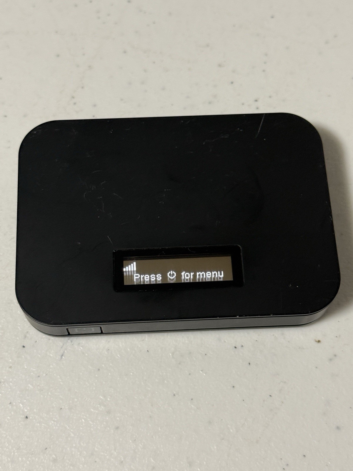 FRANKLIN T10 T-Mobile Hotspot 4G LTE Wi-Fi 5 Capacity Optimal Range Powers Up NR