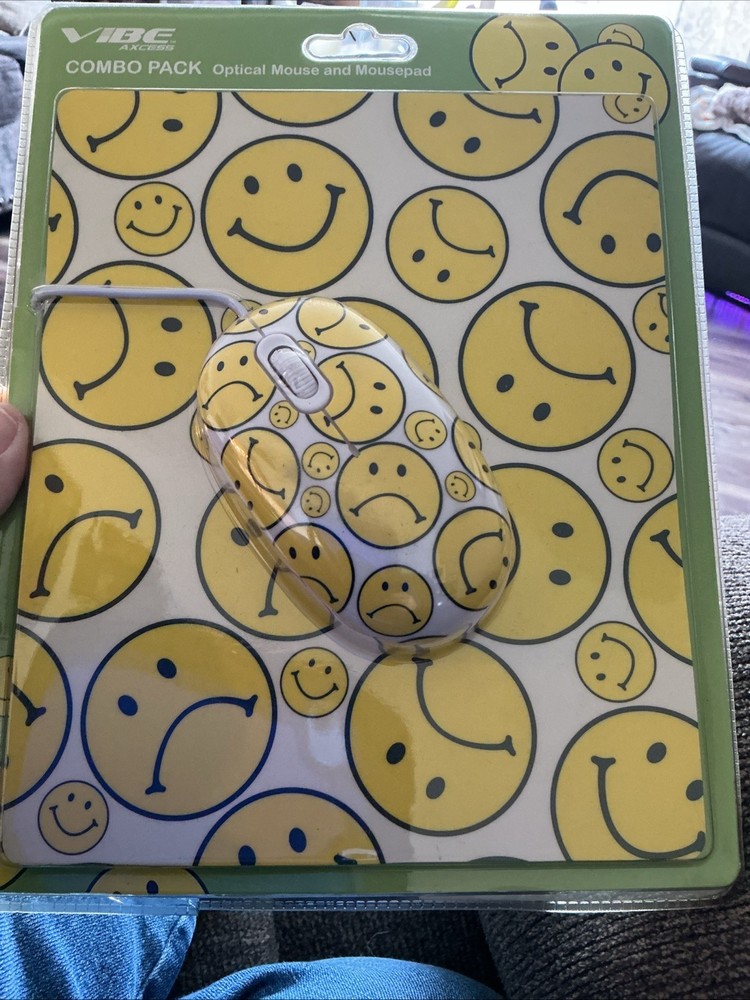 Happy/Sad Face Computer Mouse and Mousepad Combo