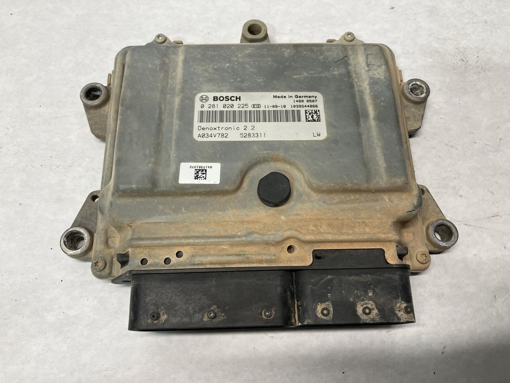 Peterbilt 365 Electronic DPF Control Module - Used | P/N A034V782