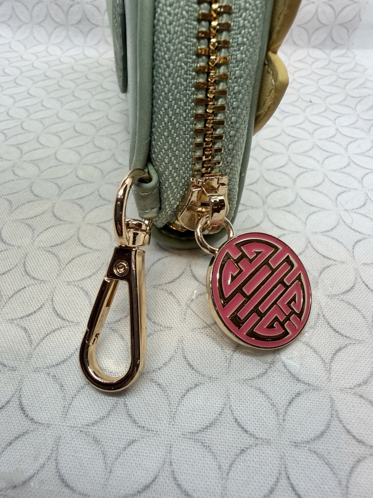 Boxlunch Her Our Universe Disney Mulan Comb Figural Coin Purse Cosplay