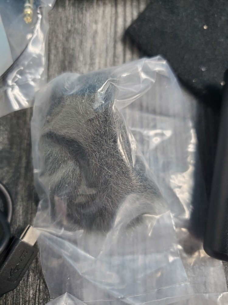 Sony ECM-W2BT Digital Bluetooth Wireless Microphone Vlogger PRO