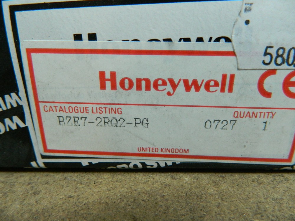Honeywell BZE7-2RQ2-PG Limit Switch Base Switch AC15 A300 Micro Switch