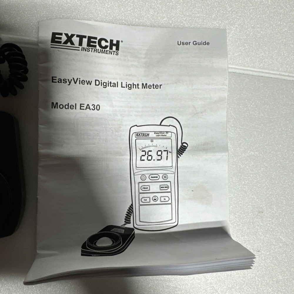 Extech EA30 Easy View Light Meter with Memory