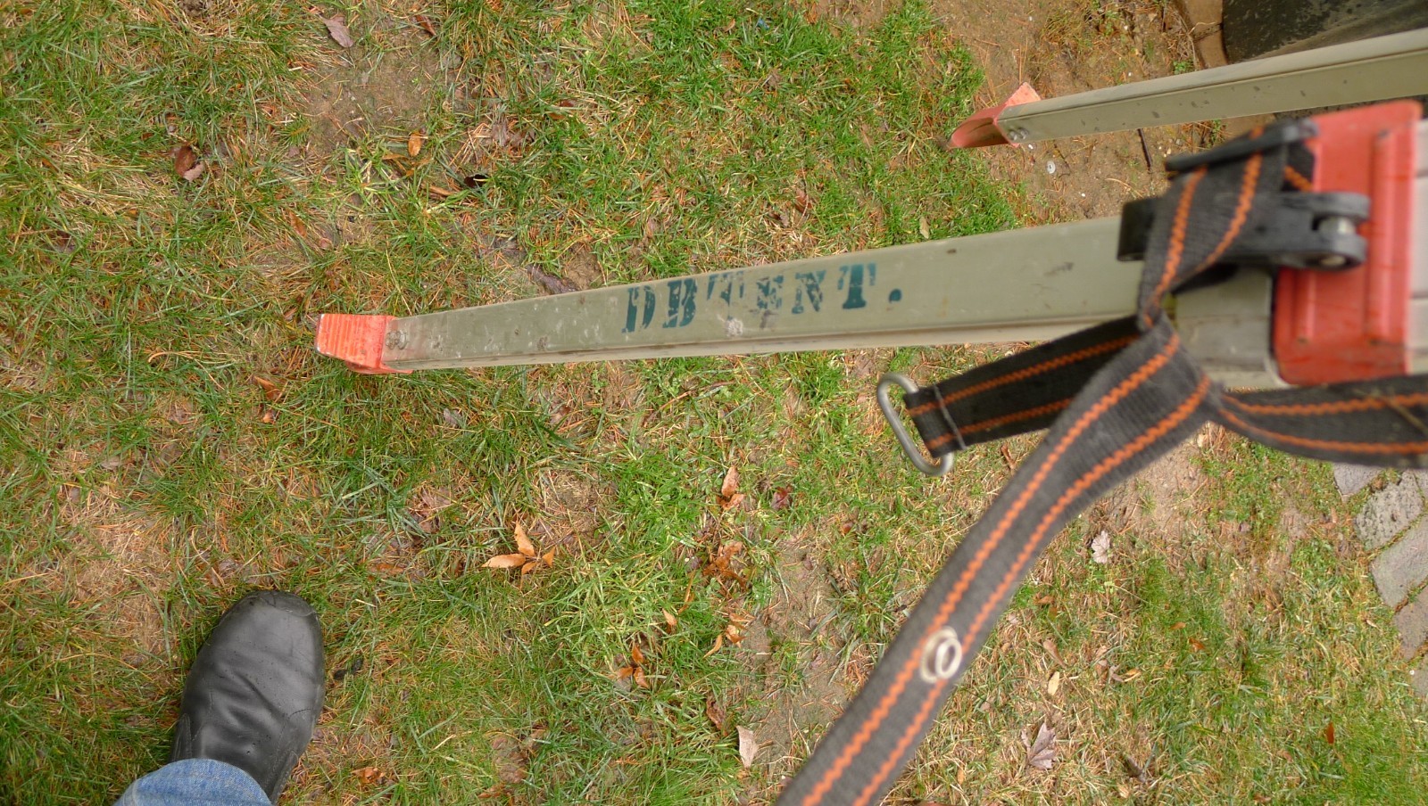 TRANSIT TRIPOD FOR DAVID WHITE REALIST, 40-60"