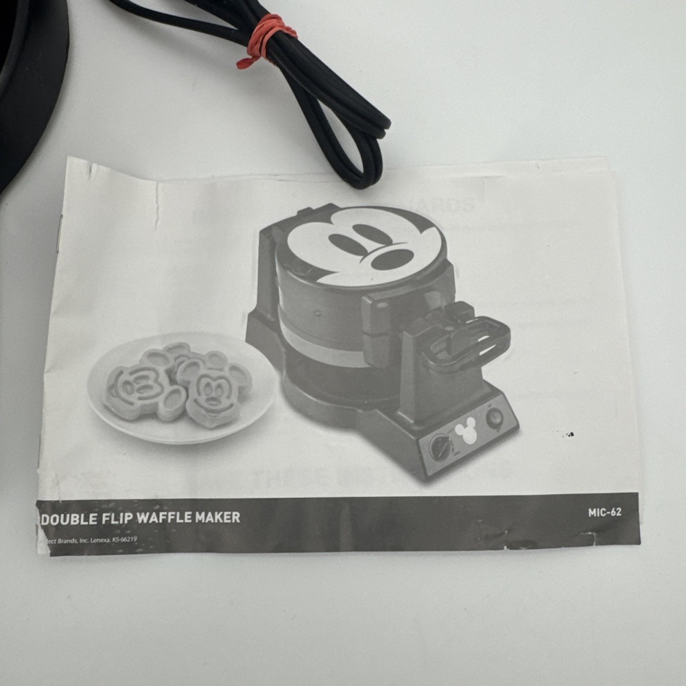 Disney Mickey Mouse MIC-62 Double Flip Waffle Maker 6 Mini Waffles Rotating Work