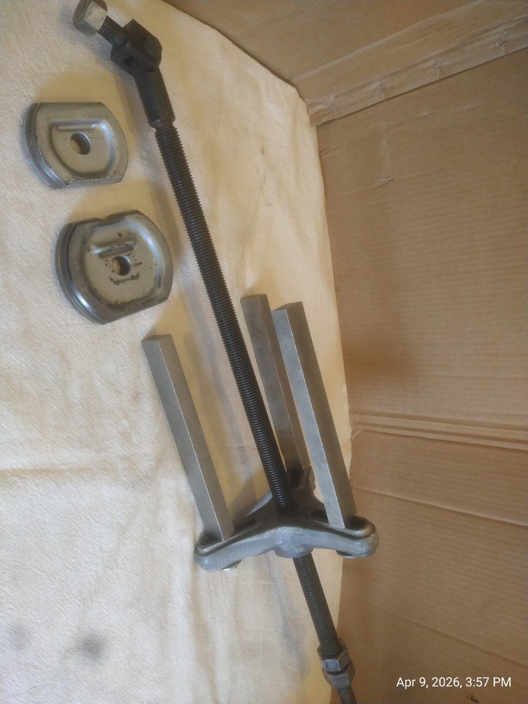 OTC Heavy Duty Engine Sleeve Puller With Some accessories .