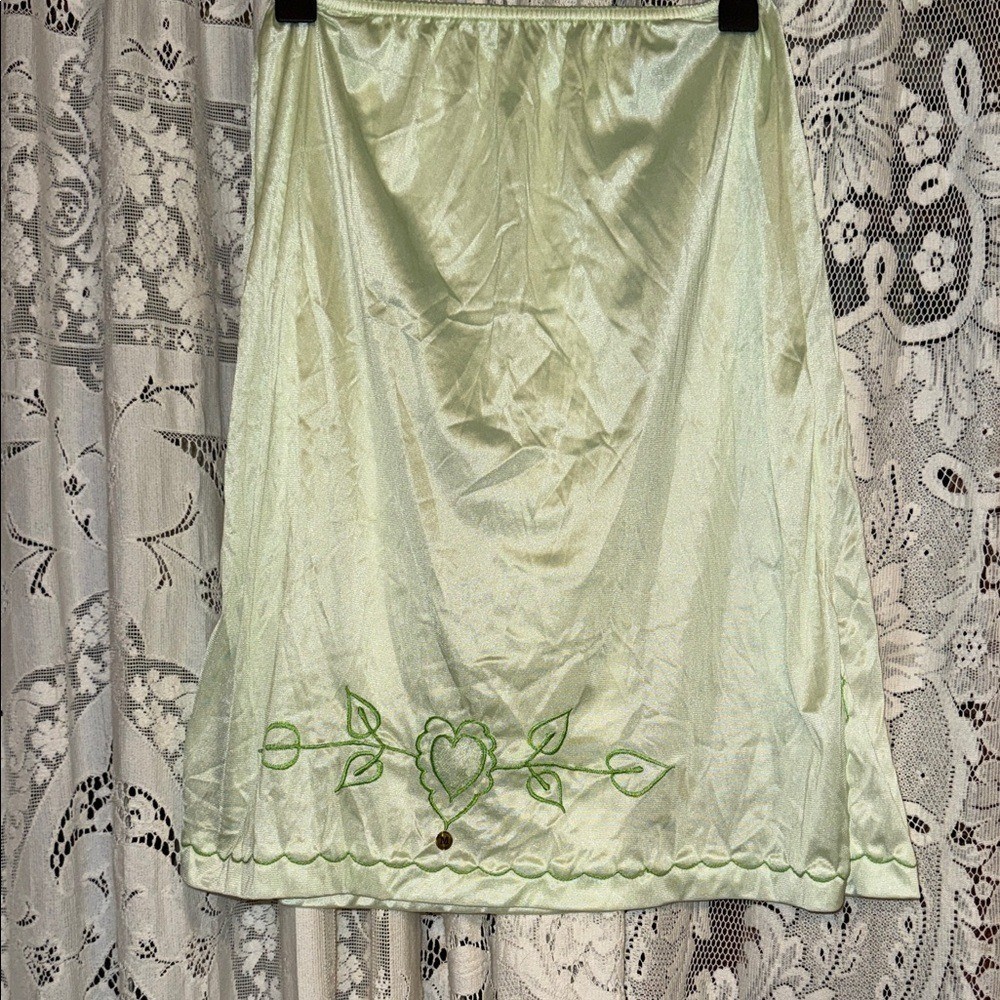 Vintage green embroidered half slip