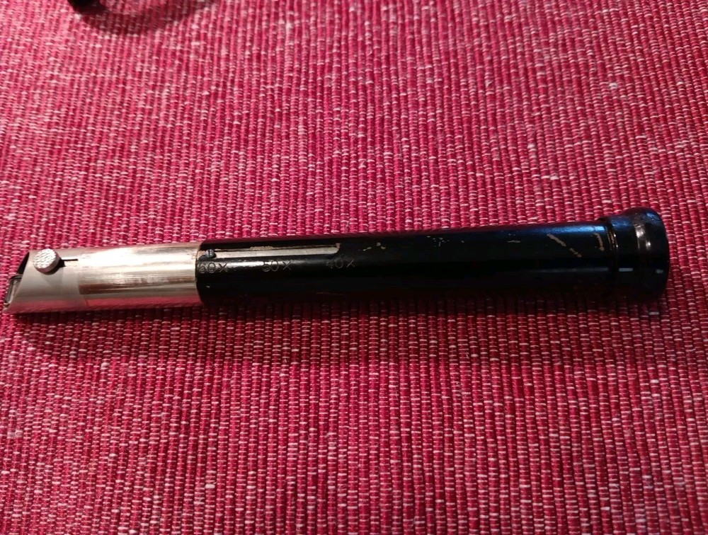 VINTAGE POCKET MICROSCOPE / WITH LEATHER CASE