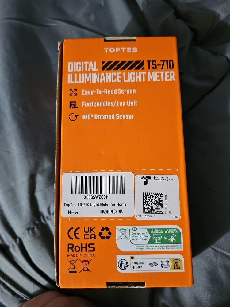 TopTes Meter TS-710 Digital Light Meter with 180 Degree Rotating Sensor New