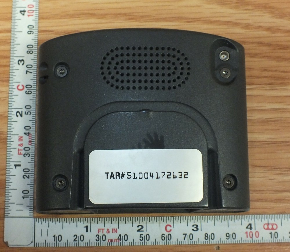 TomTom One (4N00.004) GPS Mountable Auto Navigation Bluetooth N14644 **READ**