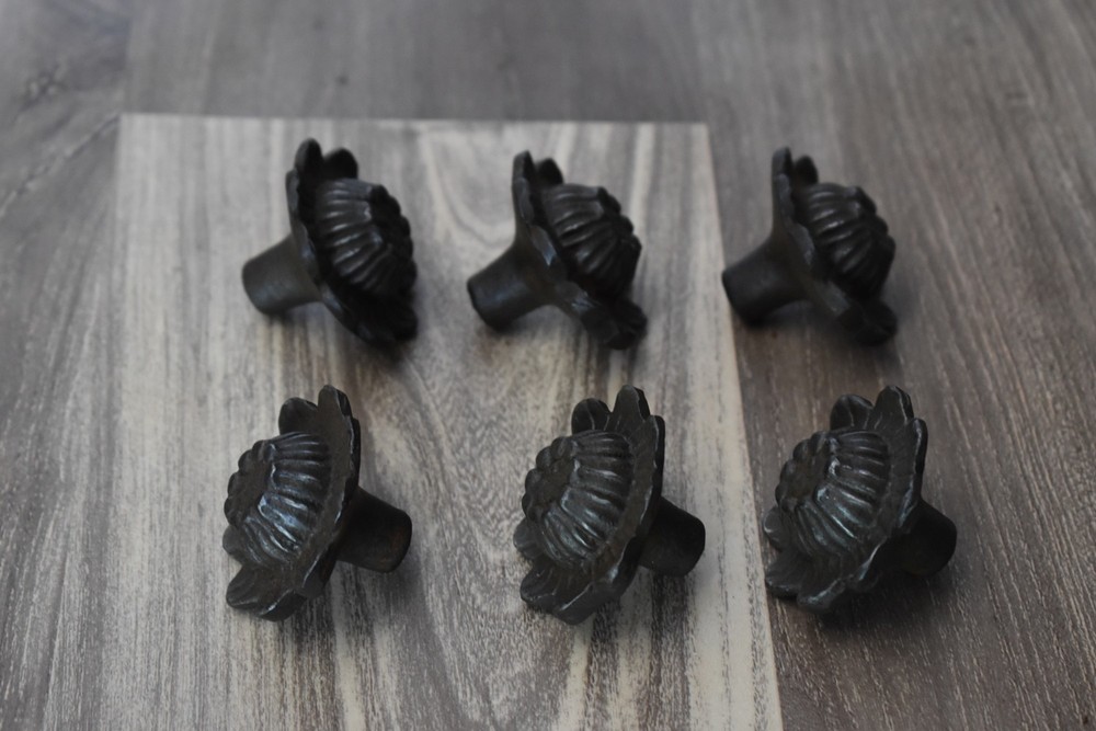 Vintage FLORAL cast iron cabinet drawer door knobs handle pull rustic Look 6pcs
