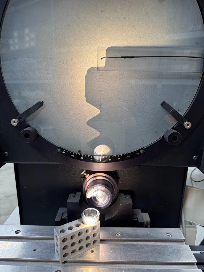 MicroVu Optical Comparator Model S 14A Micro Vu Edge detector