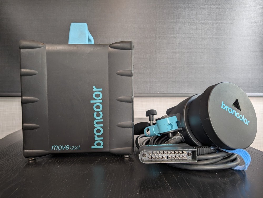 Broncolor Move Kit - 1200ws + 1 Head + 2 Batteries, HS Function