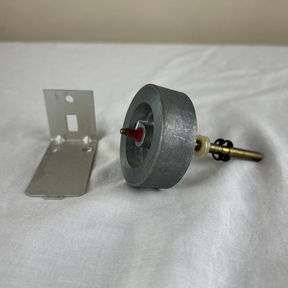Fisher FM-200B Tuner Wheel