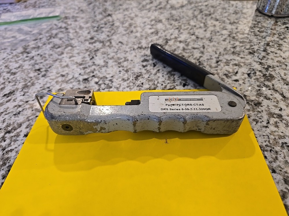 COMMERCIAL GRADE COMPRESSION TOOL CONNECTOR SPRING LOADED STRIPPER 20 CONNECTORS