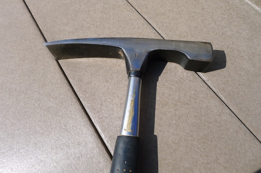 TRUE TEMPER STONE HAMMER, A12B