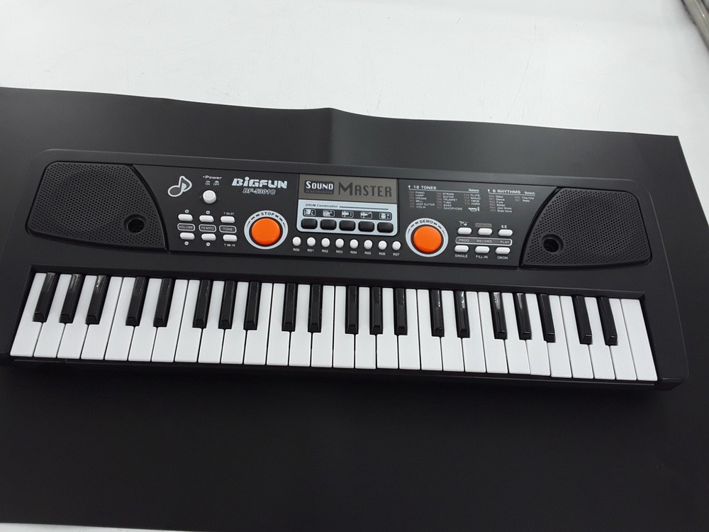 Big Fun - Electronic Keyboard- 49 Keys- rechargeable