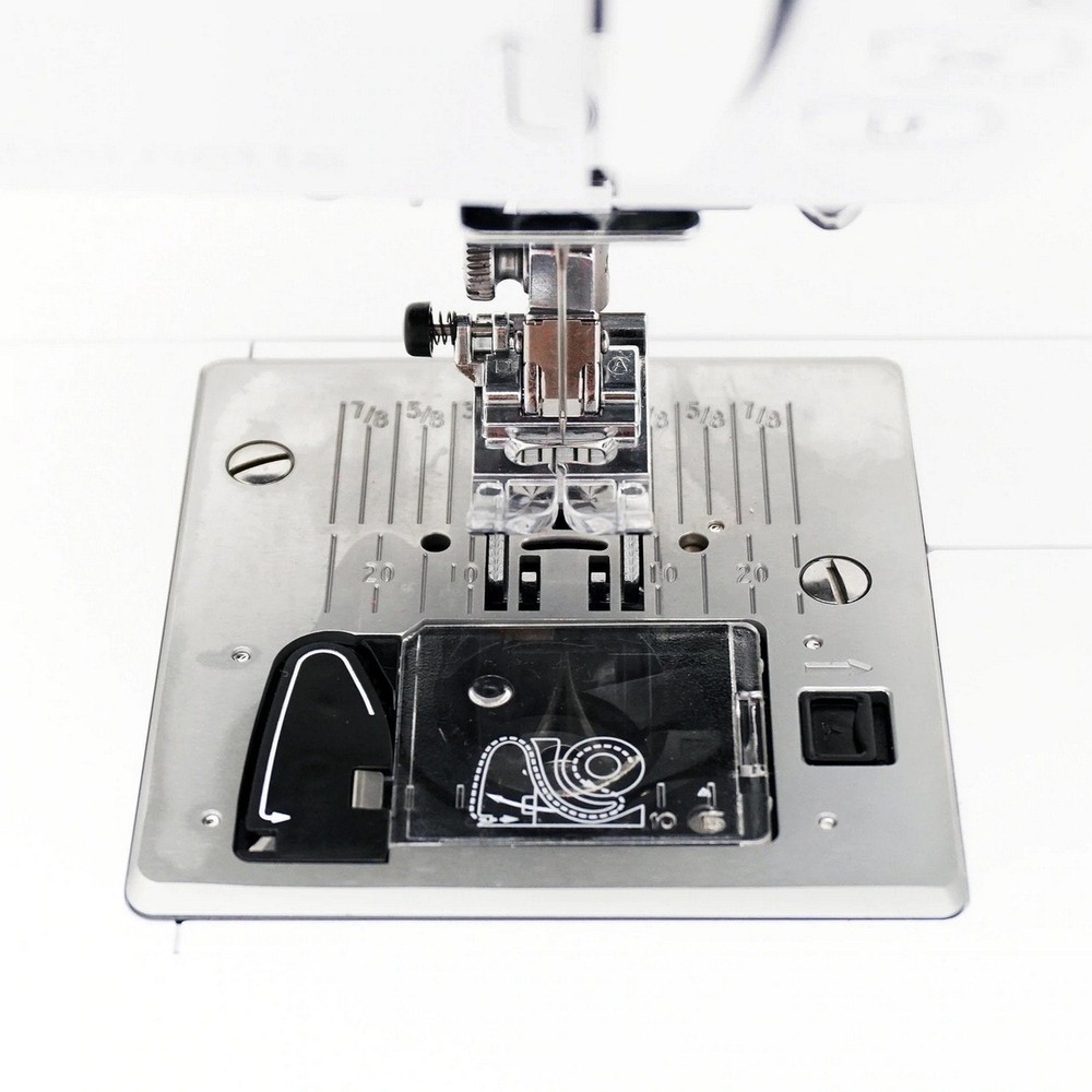 Bernette B77 Deco Sewing & Quilting Machine with 93 Spools & 200+ Accessories