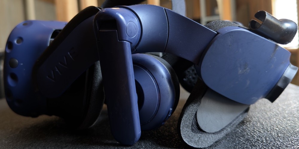 HTC Vive Pro EYE VR Headset Only Virtual Reality System Great Condition