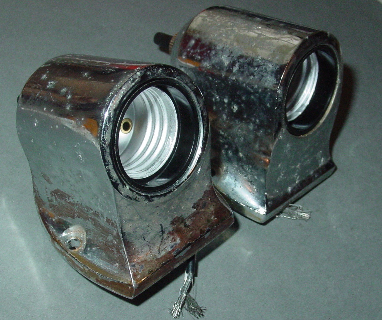 2 Vintage Boat Sconces Lot Art Deco Low Profile Compact Chrome Light Fixture